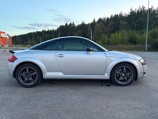 2002 Audi TT I (8N), серебристый, 700000 рублей, вид 4