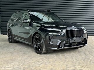2026 BMW X7 40d I (G07) Рестайлинг, чёрный, 18390000 рублей, вид 3