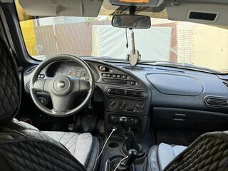 2013 Chevrolet Niva I Рестайлинг, серый, 410000 рублей, вид 4