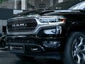 2023 Ram 1500 Crew Cab eTorque V, чёрный, 9500000 рублей - вид 1