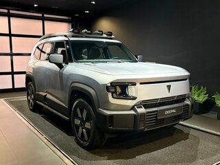 2025 Changan Deepal G318 I, серый, 6095000 рублей, вид 2