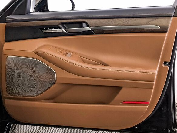 2021 Genesis G90 Limousine I Рестайлинг, чёрный, 5840000 рублей - вид 25