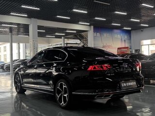 2023 Volkswagen Magotan B8 Рестайлинг, чёрный, 1510000 рублей, вид 5