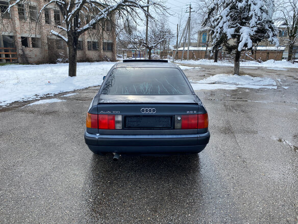 1992 Audi 100 IV (C4), серый, 300000 рублей - вид 4