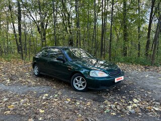 1999 Honda Civic VI, зелёный, 300000 рублей, вид 1