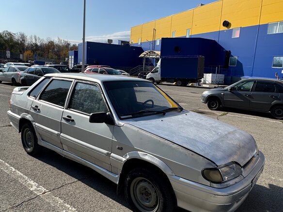 2004 Lada (ВАЗ) 2115, серебристый, 65000 рублей - вид 2