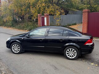 2008 Opel Astra H Рестайлинг, чёрный, 350000 рублей, вид 2