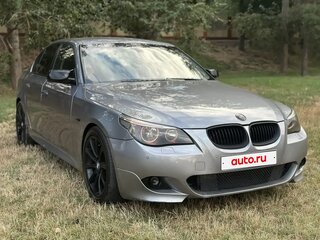 2004 BMW 5 серии 525i V (E60/E61), серый, 915000 рублей, вид 4