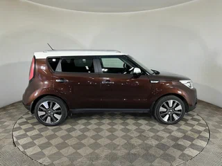 2018 Kia Soul II Рестайлинг, коричневый, 1590000 рублей, вид 4