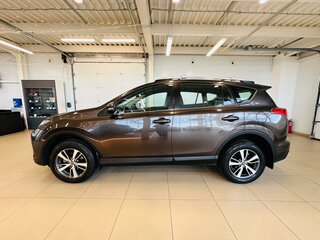 2018 Toyota RAV4 IV (XA40) Рестайлинг, коричневый, 2659900 рублей, вид 3