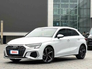 2023 Audi A3 Sportback 35 TFSI IV (8Y), белый, 2200000 рублей, вид 1