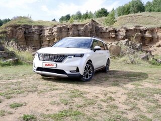 2022 Kia Carnival IV, белый, 5300000 рублей, вид 2
