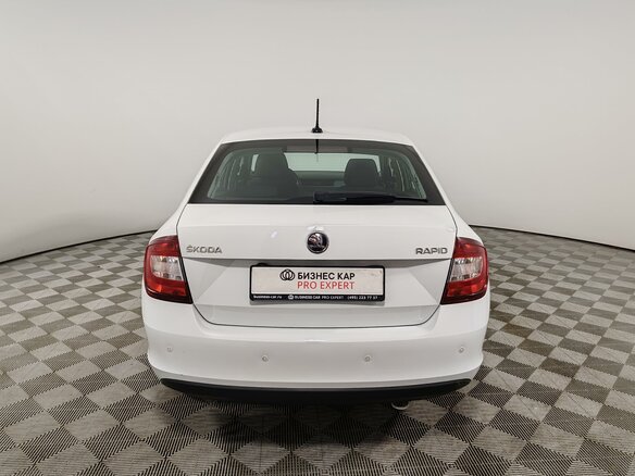 2017 Skoda Rapid I, белый, 1220000 рублей - вид 5