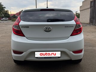 2013 Hyundai Solaris I, белый, 618000 рублей, вид 5