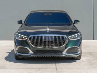 2025 Mercedes-Benz Maybach S-Класс 580 II (Z223), зелёный, 24249132 рублей, вид 3