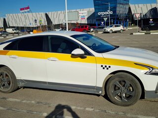 2021 Kia K5 III, белый, 1850000 рублей, вид 4