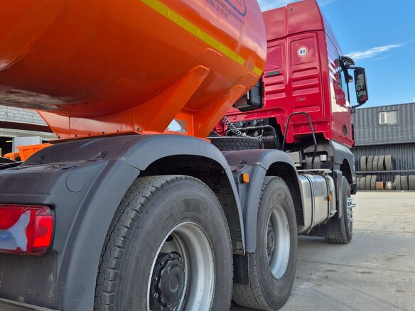 2021 MAN TGX, красный, 13500000 рублей - вид 6