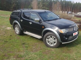 2008 Mitsubishi L200 IV, чёрный, 1100000 рублей, вид 2