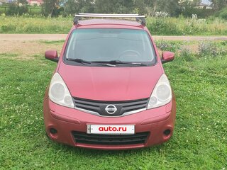 2011 Nissan Note I Рестайлинг, красный, 650000 рублей, вид 2