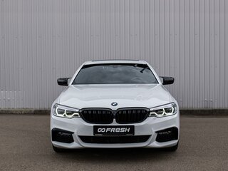 2020 BMW 5 серии 530e VII (G30/G31/G38), белый, 4399000 рублей, вид 3