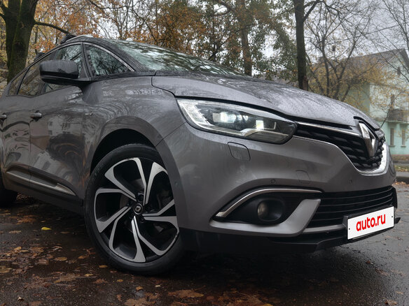 2018 Renault Scenic Grand IV, серый, 1950000 рублей - вид 1