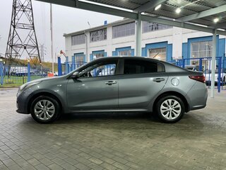 2019 Kia Rio IV, серый, 1449000 рублей, вид 2