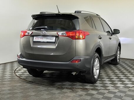 2014 Toyota RAV4 IV (XA40), оранжевый, 1980000 рублей, вид 4