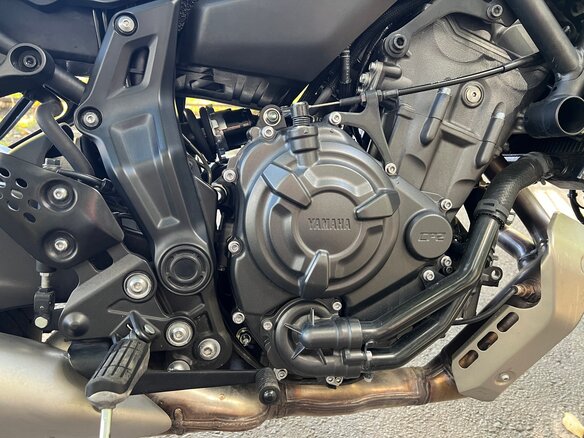 2021 Yamaha MT-07 (FZ-07), синий - вид 13