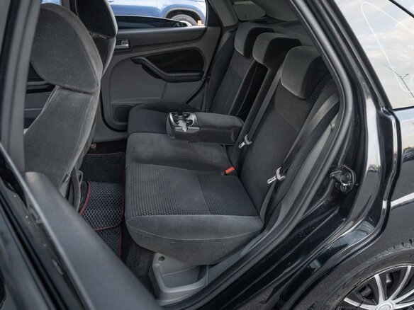 2008 Ford Focus II Рестайлинг, чёрный, 599000 рублей - вид 10