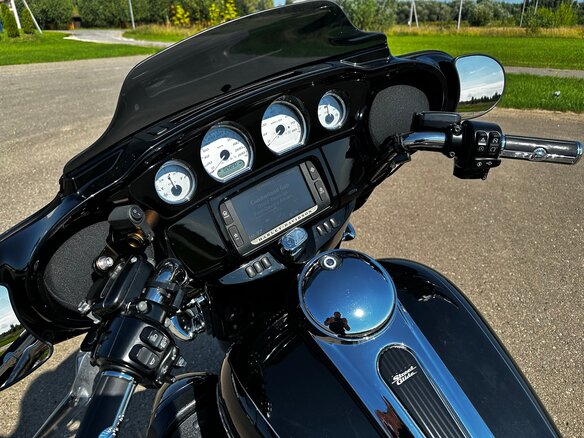 2014 Harley-Davidson Street Glide, чёрный, 1340000 рублей - вид 8