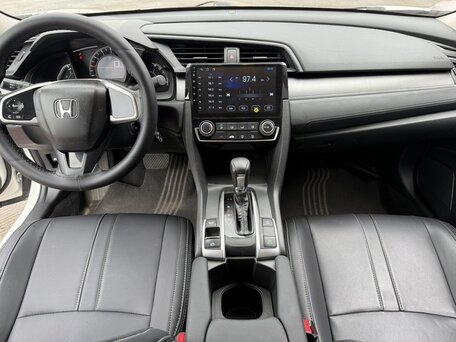 2018 Honda Civic X, белый, 1090000 рублей, вид 5