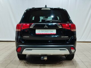 2018 Mitsubishi Outlander III Рестайлинг 3, чёрный, 1950000 рублей, вид 5