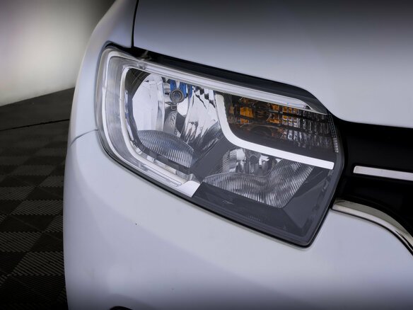2018 Renault Logan II Рестайлинг, белый, 870000 рублей - вид 16