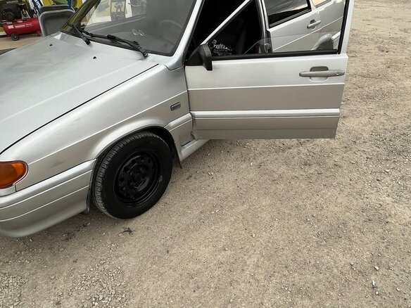 2007 Lada (ВАЗ) 2114, серебристый, 150000 рублей - вид 1