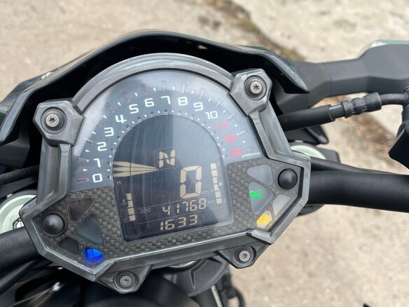 2018 Kawasaki Z 900, чёрный, 830000 рублей - вид 8