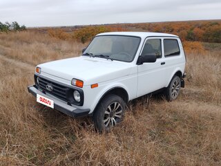 2016 Lada (ВАЗ) 2121 (4x4) I Рестайлинг, белый, 530000 рублей, вид 1