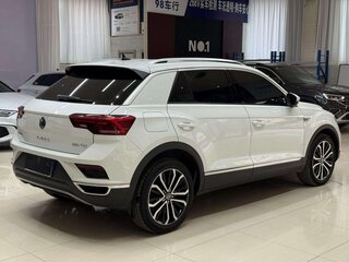 2022 Volkswagen T-Roc I (China Market), белый, 1297000 рублей, вид 4