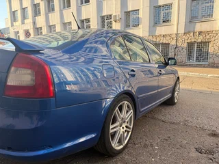 2011 Skoda Octavia RS II Рестайлинг, синий, 900000 рублей, вид 5
