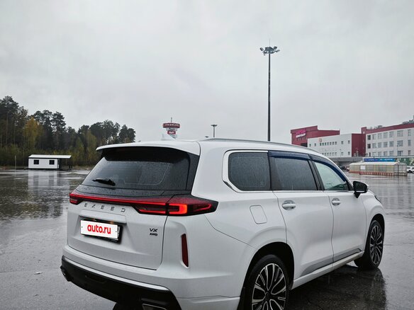 2021 Exeed VX I, белый, 2400000 рублей - вид 3