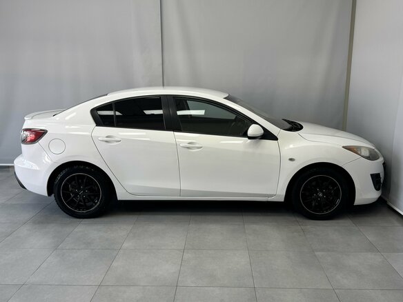 2011 Mazda 3 II (BL), белый, 975000 рублей - вид 8
