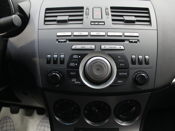 2011 Mazda 3 II (BL) Рестайлинг, белый - вид 10