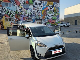 2016 Toyota Sienta II, белый, 1050000 рублей, вид 4