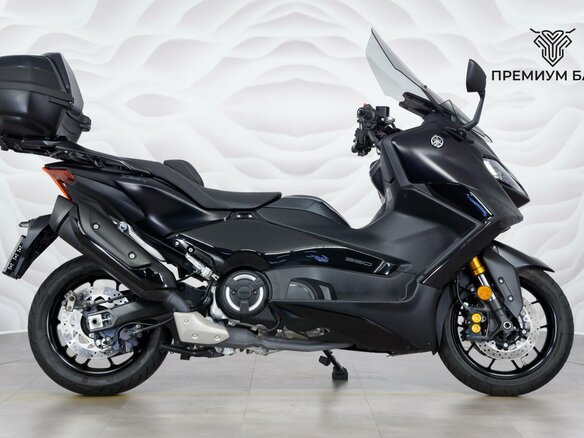 2023 Yamaha TMAX, чёрный, 1477000 рублей