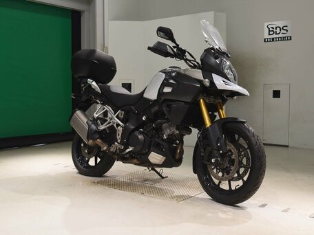 2016 Suzuki V-Strom 1000, белый, 772000 рублей, вид 3