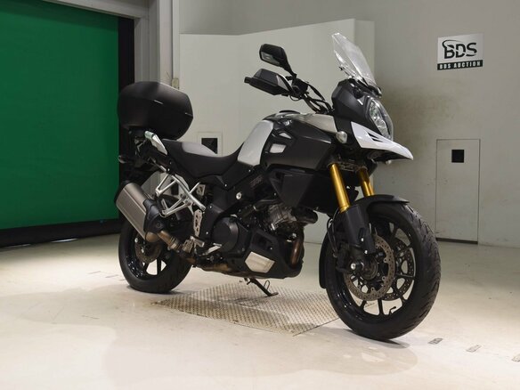 2016 Suzuki V-Strom 1000, белый, 772000 рублей - вид 2