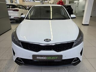 2020 Kia Rio IV Рестайлинг, белый, 1599000 рублей, вид 2