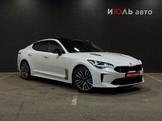 2018 Kia Stinger I, белый, 2550000 рублей, вид 3