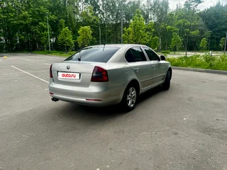 2012 Skoda Octavia II (A5) Рестайлинг, серебристый, 640000 рублей, вид 4