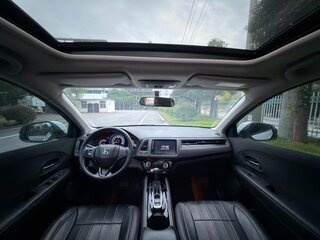 2022 Honda Vezel I Рестайлинг, белый, 1300600 рублей, вид 2