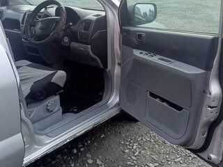 2001 Mitsubishi Dingo I, серый, 350000 рублей, вид 5